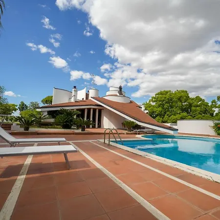 Szálloda Paradise Latina